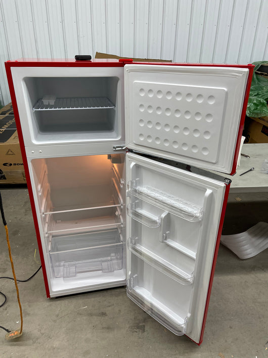 RCA RFR786-RED 2 Door Apartment Size Refrigerator with Freezer, 7.5 cu. ft, Retro Red- NEW