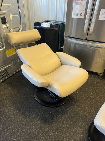 Oslo Leather Recliner & Ottoman, Gray!! NEW AND ASSEMBLED(WORLDS SMALLEST SCRATCH FROM SHIPPING, HARDLY NOTICEABLE)!!