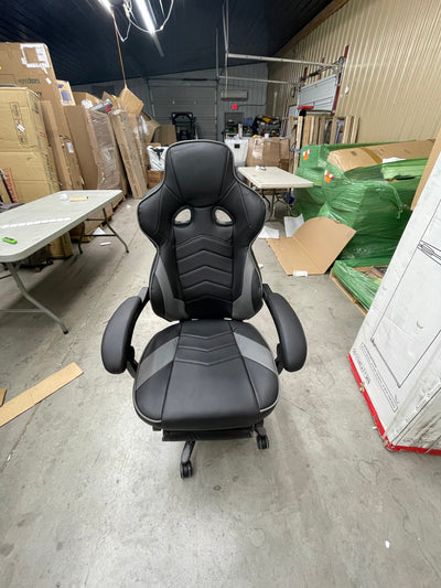 RESPAWN 110 Racing Style Gaming Chair, Reclining Ergonomic Chair with Footrest, in Gray (RSP-110-GRY)**New and assembled,missing headrest and lumbar support!*