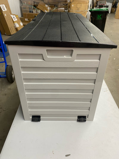 Stout Stuff 70 Gallon Outdoor Storage Box with Wheels- NEW AND ASSEMBLED (minor crack on lid, still functional!)