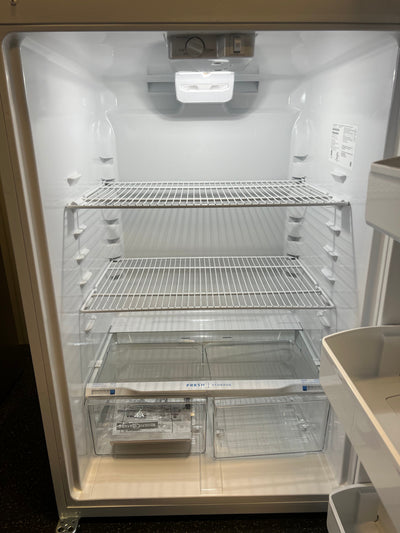Frigidaire 18.3-cu ft Top-Freezer Refrigerator (White)!! NEW OUT OF BOX, VERY MINOR DENT FROM SHIPPING!!
