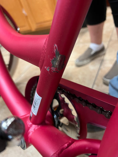 Kent Bicycles 26 In. Innsbruck Women's Cruiser Bike, Watermelon- NEW AND ASSEMBLED!!! (Rear wheel needs a spoke adjustment but doesn’t affect the ride ability of the bike)
