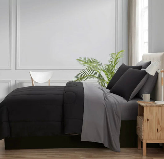 Mainstays Black 8 Piece Bed in a Bag Comforter Set With Sheets, Queen- NEW IN BAG!!!